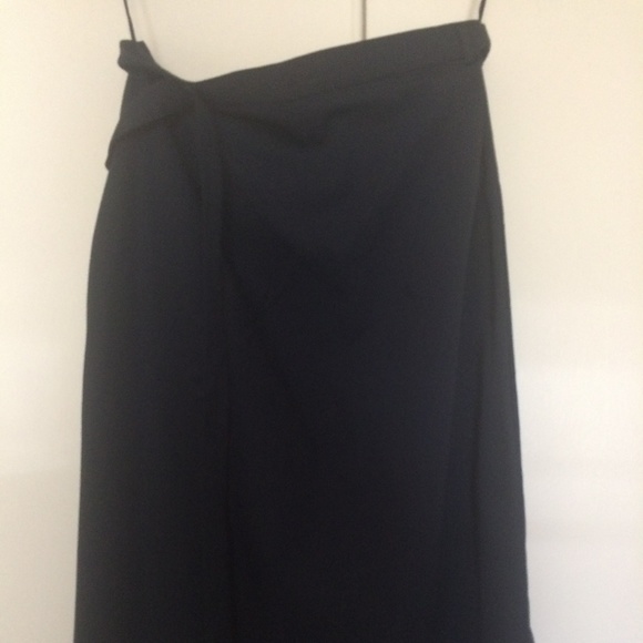 Anne Klein skirt - Picture 2 of 4